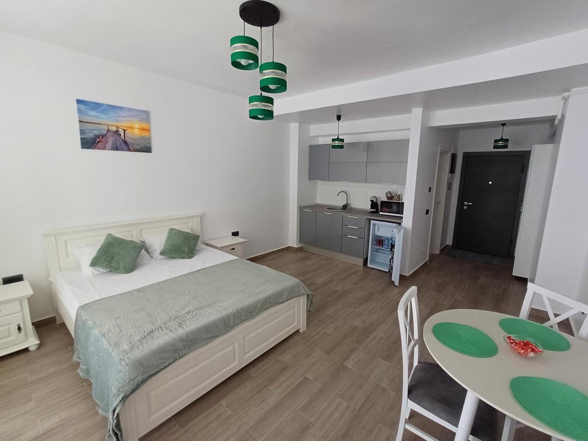 Sunrise Mv 14 Apartment Mamaia Exterior photo