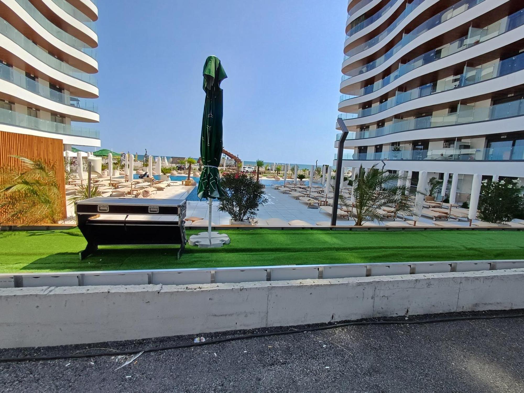 Sunrise Mv 14 Apartment Mamaia Exterior photo